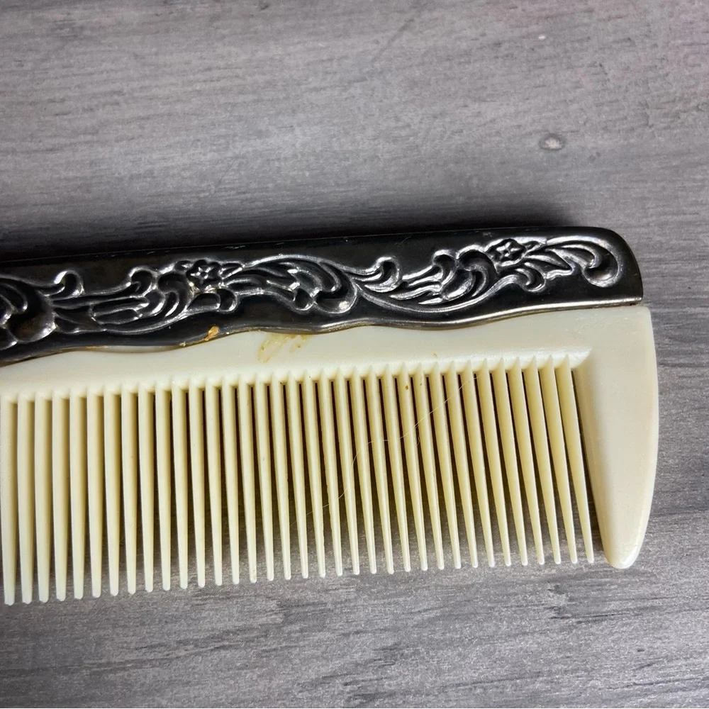 Vintage Ornate Embossed Silver Plate Victorian Early‎ Plastic Hair Comb Vanity